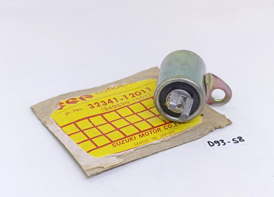 Suzuki A100 TS100 TC100 TC125 RV125 RV90 Condenser Condensor 32341-12011 - Image 1 of 4