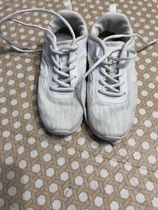 Academy Girls BCG White Layout Sneakers Cheer Cheerleading Shoes Youth Size 2.5D - Picture 1 of 8