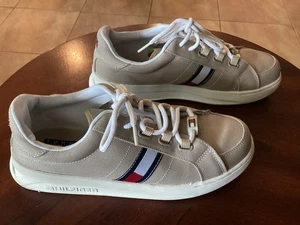 Tommy Hilfiger Men’s Casual Fashion Sneakers, Size 11M Beige Gently Used - Foto 1 di 8