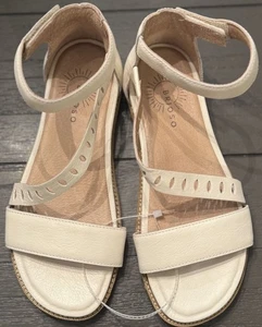 Brioso Vista Size 8 Asymmetrical Strap Comfort Sandal, Winter White - Picture 1 of 11