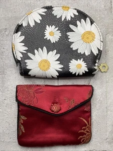 Two Wallets or Jewelry Holder, Change Purse #805 Daisies, Red Satin - Picture 1 of 24