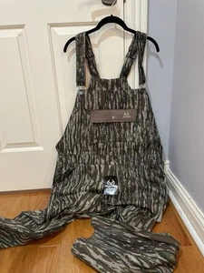 Realtree Original Camo Bib Overalls Cotton Men's Size XL 40-42 - Picture 1 of 8