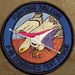USAF AIR FORCE PATCH F-16 COMBINED TEST FORCE ORIGINAL FIGHTING FALCON COLOR VTG - Picture 1 of 2