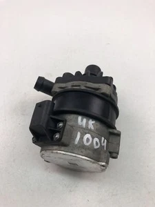 VOLVO XC90 II Water Pump 31338399 2016 23504435 - Picture 1 of 4