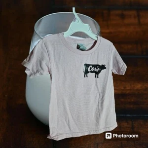Holy Cow Eaisly Distracted By Cows Pink T-Shirt Size 4T (O3) - Picture 1 of 2