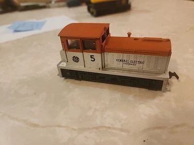 Motor General Electric Mehano HO 5. Hecho en Yugoslavia 5 GE Foto 1 de 4