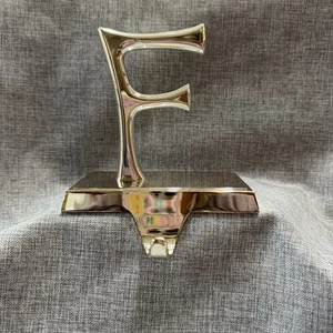 Pottery Barn Silber Monogramm F Buchstabe "F" Strumpfhalter Haken 5" skurril - Bild 1 von 7