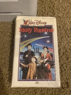 VINTAGE 1964 Walt Disney Home Video Mary Poppins (VHS Clamshell Case)  - Image 1 of 4