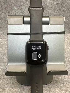 Apple Watch Series 6 44mm Black Aluminum with Black Band (GPS) - Zdjęcie 1 z 4