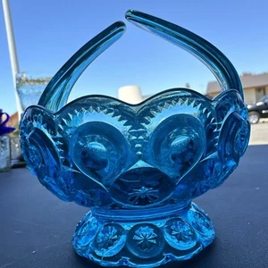 L.E. Smith Blue Glass Moon & Stars Split Handle Basket Candy Dish - Picture 1 of 3