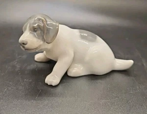 Vintage Royal Copenhagen Pointer Puppy figurines No 1311 Signed - Picture 1 of 7