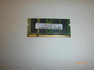 Samsung 1GB 2Rx8 PC2-5300s - 555-12-E3 M470B2953CZ3 - CE6 - Image 1 of 2