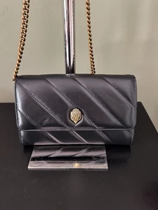 NEU Kurt Geiger Soho schwarze gesteppte Leder Geldbörse an Kette Gold Logo Crossbody - Bild 1 von 6
