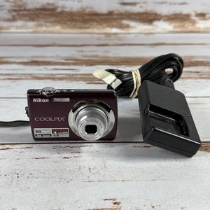 Nikon COOLPIX S220 10.0MP Digital Camera - Plum Bundle Tested - Picture 1 of 8