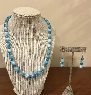 Nuevo Collar Hecho a Mano Azul Cristal Austriaco Piedra Persa Cuentas 925 Pendientes QQQ Foto 1 de 4