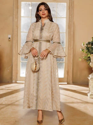 Elegante vestido largo con cabeza de cuerno bordado árabe para mujer Foto 1 de 4