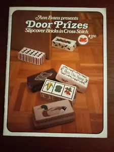 Door Prizes Slipcover Bricks in Counted Cross Stitch Ann Evans Vtg 1980 rare diy - Picture 1 of 1