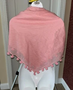 Mantón envolvente arrugado transparente con flecos bobble rosa 44 x 44 pulgadas cuadrado - Imagen 1 de 7