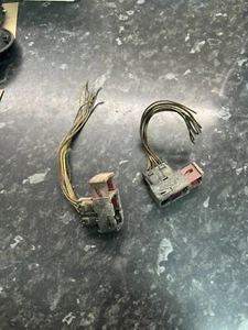 Vauxhall Combo C Corsa C Tigra B Front Headlight Wiring Plugs X 2 ORA13 - Picture 1 of 3
