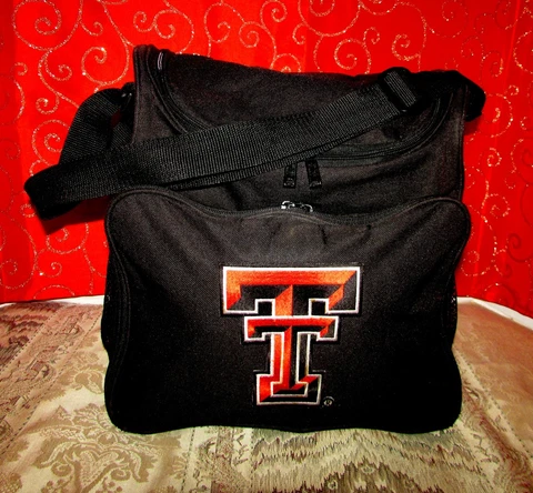 BROAD BAY TEXAS TECH BLACK CANVAS COOLER MULTI-FUNCTIONAL ADJUSTABLE STRAP BAG Cover