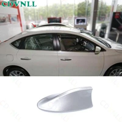 Cubierta de marco receptor antena aleta de tiburón plateada para Nissan Sentra Sylphy 2013-2019 Foto 1 de 4