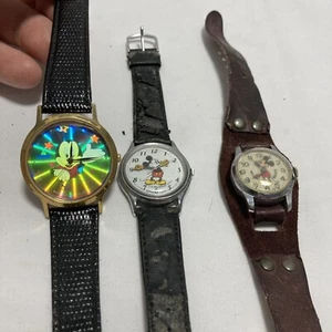 Lote De 3 Relojes De Colección Mickey Mouse Personaje Disney Para Piezas Sin Probar - Imagen 1 de 24