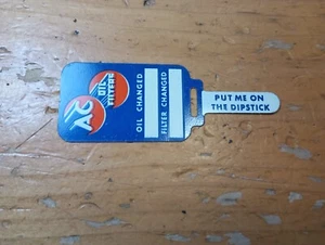 INUTILIZZATO ANNI 50 VINTAGE AC FILTRO OLIO DIPSTICK STEEL TAG GM DEALER PROMEMORIA CHEVROLET - Foto 1 di 3