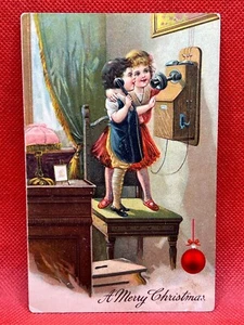 Antique "A Merry Christmas" Postcard | Kids Talking on Crank Phone/Germany - Imagen 1 de 2