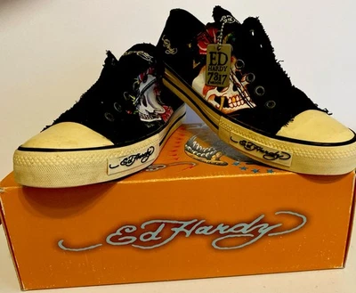 Ed Hardy rose 17 LR 32 4 AM 运动鞋 带盒和吊饰 尺寸 12 — 第 1/4 张图片