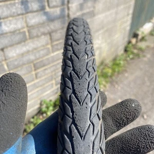 Single 700 x 47c/ 28” x 1.75 Specialized Nimbus Hybrid Trekking Tyre - Picture 1 of 4