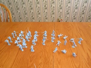 Juego Marx "Blue & Gray" años 60 Union Soldiers azul (37 piezas) corneta, tambor... - Imagen 1 de 24
