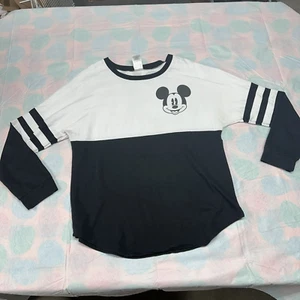 Disney Black and White Mickey Mouse 3/4 sleeve junior -large - Picture 1 of 4