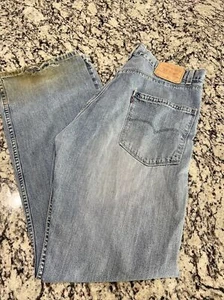 Vintage LEVI'S 557 Jeans Mens 36x34 Relaxed Fit Bootcut Destroyed Distressed - Picture 1 of 12