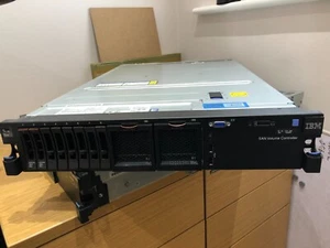 2x IBM System Storage SAN Volume Controller (2x Xeon E5-2650 v2 2.6 GHz 8-Core) - Picture 1 of 2