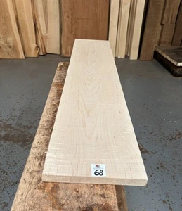 Curly Maple 25mm Lumber / Boards - Curly Maple / Kiln Dried / Square Edge - Picture 1 of 3