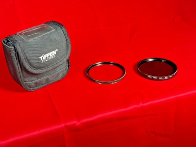 Kit Polarizador Circular Hoya 82mm Alpha, Filtro Neblina y Filtro Bolsa Foto 1 de 4