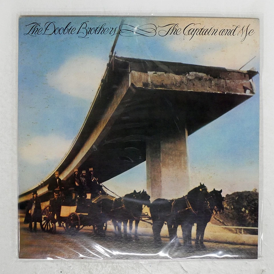 DOOBIE BROTHERS CAPTAIN AND ME WARNERP6536W Japan VINYL LP - Image 1 of 1