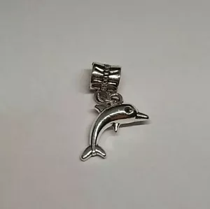 Charm Per Bracciale Delfino Porta Fortuna Tono Argento (Modello Pandora) - Foto 1 di 2
