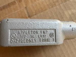 COOPER CROUSE HINDS--Appleton FM7 LR17 Cuerpo de Conducto 1/2" O-Z/Gedney - Imagen 1 de 4
