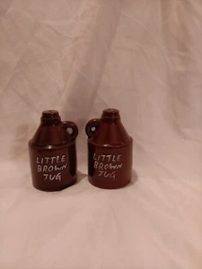 Vintage Ceramic Little Brown Jug Stamped JAPAN Salt and Pepper Shakers - Picture 1 of 13