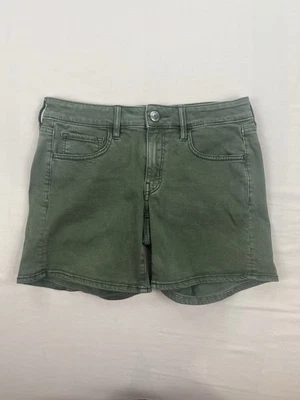 American Eagle Super Stretch Women’s Green Aero Twill Midi Jean Short Sz 6 - Image 1 of 4