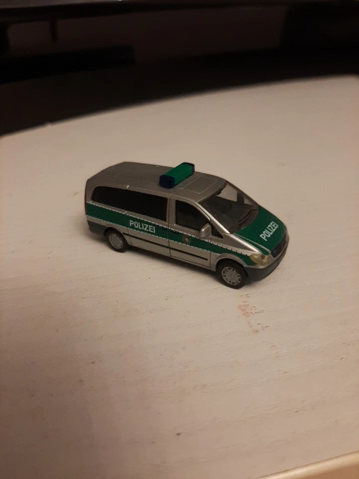 1:87 Herpa MB Vito Polizei,LEGGERE DESCRIZIONE - Immagine 1 di 4