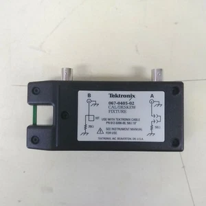 Used Tektronix 067-0405-02 - CAL & Deskew Fixture - Picture 1 of 5