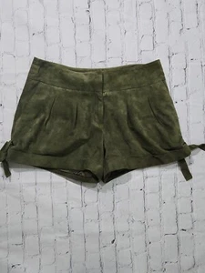 Cynthia Steffe Olive Green Suede Pleated Shorts - Picture 1 of 9