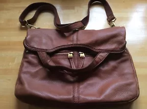 GENUINE FOSSIL TAN LEATHER CROSS BODY SHOULDER MESSENGER BAG. - Picture 1 of 4