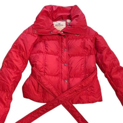 Hollister California Women's Plaid Lined Puffer Jacket Large Y2K Winter Coat Red - Image 1 of 4