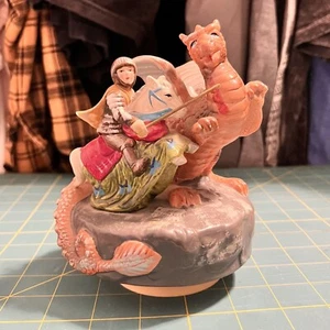 Vtg 1980 Aldon Rotating Music Box Ceramic Knight & Dragon Puff The Magic Dragon - Picture 1 of 9