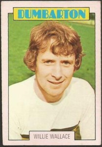 A &BC 1973 SCOTTISH FOOTBALLERS #009-DUMBARTON-WILLIE WALLACE