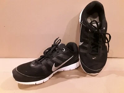 Nike Total Core TR Black Womans Running Shoes Size 7, Very Nice - Image 1 of 4