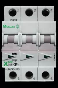 MOELLER 32 AMP CURVE C 10kA DREIPOLIGER MCB SCHUTZSCHALTER PLSM-C32/3 - Bild 1 von 6
